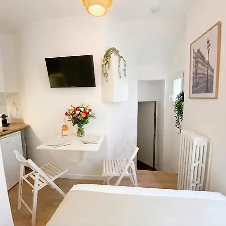 New 111 Laetitia - Cosy Center * Paris